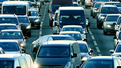 Hafif ticari araç satışları fren yaptı