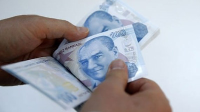 Emekliye 2 farklı zam