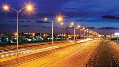 Yanmayan elektrik direğinin cezası 707 TL'ye oldu