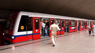 Metro Boğaz'a iniyor