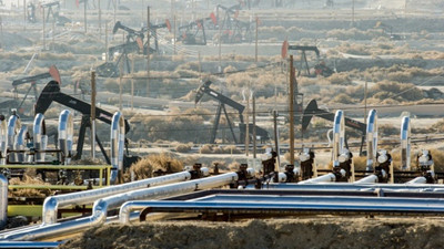 Petrol, talep baskısı altında