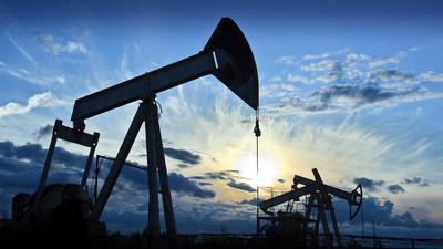 Brent petrol fiyatları zirveyi zorluyor
