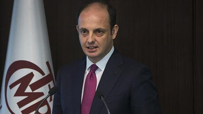 TCMB Başkanı Çetinkaya, enflasyon raporunu açıkladı