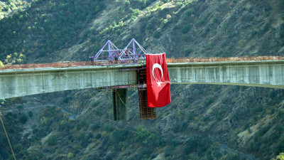 Türkiye'nin en yüksek köprüsünde sona gelindi