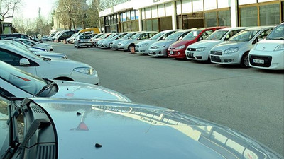 4 otomobil markası nisanda "sıfır çekti"