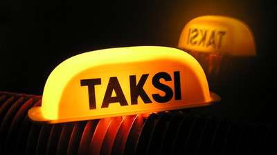 Yolcu beğenmeyen taksiye rekor ceza!