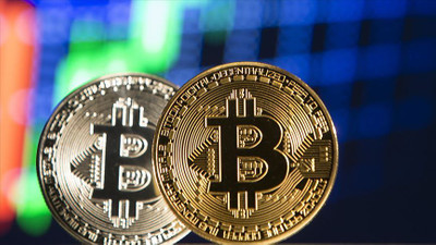 Bitcoin 29 bin 900 dolara kadar geriledi!
