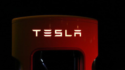 JP Morgan'dan Tesla'ya büyük dava