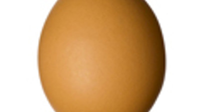 Çift sarılı skandal!