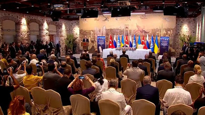 Tahıl koridoru için imzalar İstanbul'da atıldı