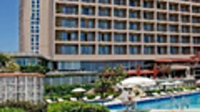 Yarım asırlık Çınar 125 milyon Euro'ya satılıyor