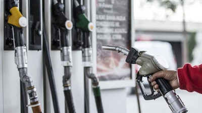 Araç sahiplerine kötü haber! Benzin fiyatlarına zam geliyor