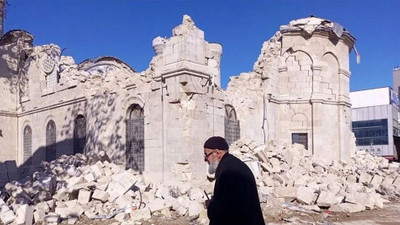 Depremde hasar gören taşınmaz kültür varlıklarına yapılan bağışlara vergi matrahı düzenlemesi