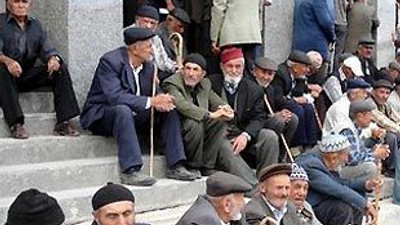 Emekliye 2013'te 322 lira zam!