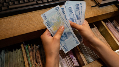 Hazine, iki ihale ile 43,8 milyar TL borçlandı