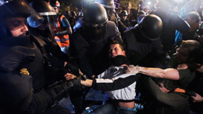 Avrupa'nın üstünde bir hayalet dolaşıyor!