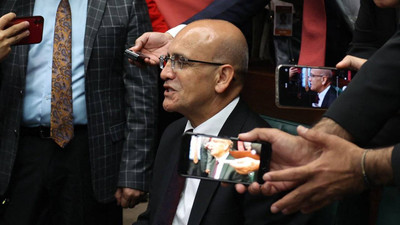 Hazine ve Maliye Bakanı Şimşek döviz rezervlerini açıkladı