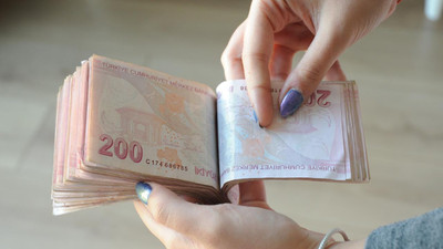 Bankalar Türk Lirası mevduat faizlerini düşürmeye başladı