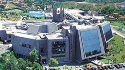 Rekabetin göbeğine rekabetsiz logo!