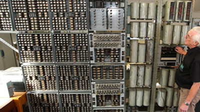 Dünyadaki en eski bilgisayar Alzheimer oldu!