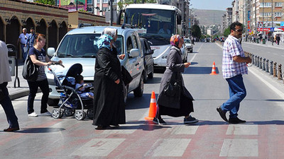 Yayaya yol vermeyen sürücülere ceza yağdı