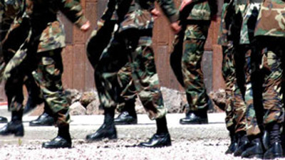 Geliri olmayana bedelsiz 'bedelli askerlik'