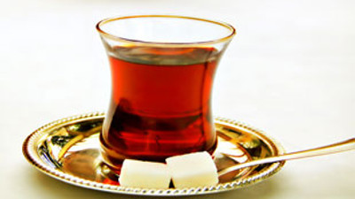 Çay artık tek şekerle içilecek!
