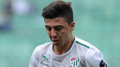 Ozan Tufan Galatasaraylı çıktı!