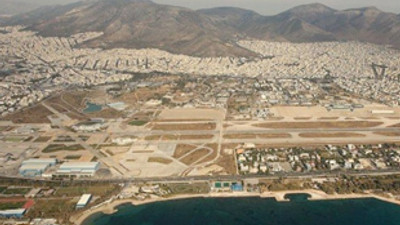 Komşu bakanlık binalarını bile satıyor!