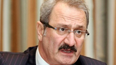 Kim isterse ona bal gibi satarız