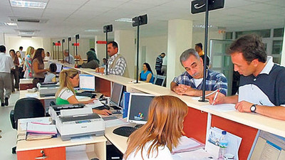 Memurların yıllık izinleri süreleri değişti!