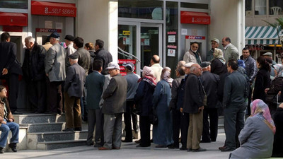 Devlet, çifte maaş alan memurların peşinde