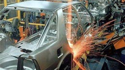 Renault 3 yılda 7 bin işçi çıkaracak!