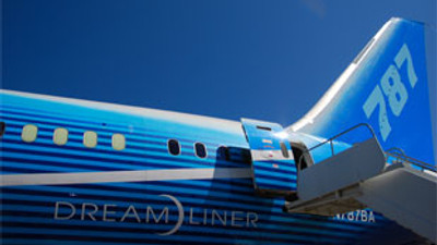 Japonya, Boeing 787 Dreamliner uçuşlarını durdurdu