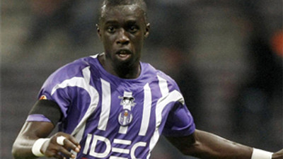 G.Saray bir bombaya daha hazırlanıyor