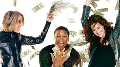 Yerde para bulan mutlu oluyor!