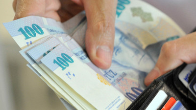 Bankalar habersiz cebinizi boşaltıyor!