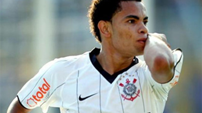 Dentinho1 milyon Euro'ya Beşiktaş'ta