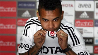 Beşiktaş'ın yeni yıldızı imzayı attı