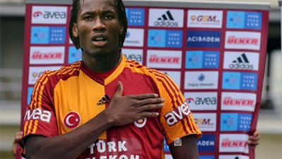 Galatasaray Drogba'yı resmen açıkladı