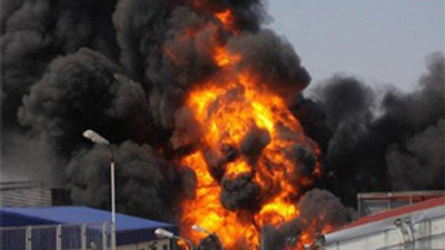 Aksa Akrilik'te yangın hisseleri de vurdu