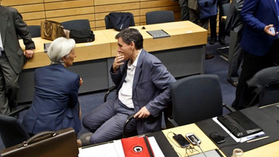 Yunanistan krizi AB zirvesini iptal ettirdi