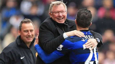 Sir Alex Ferguson'dan Van Persie yorumu! 'Fenerbahçe'ye transferi...'