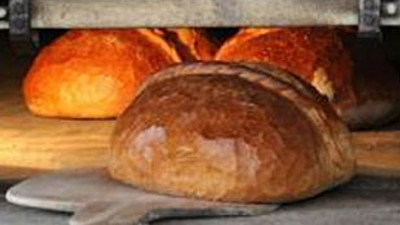 ‘Bayat ekmeği getir, tazesini götür’