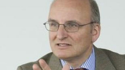 Skandalbanka Alman patron!