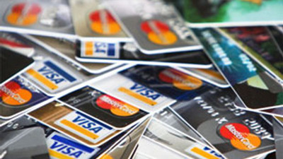 Kart borcunu geciktirenlere bir masraf daha!