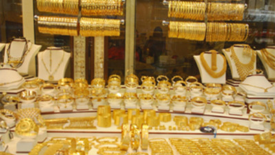 Altın kan kaybetmeye devam ediyor