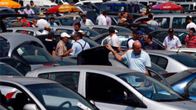 İkinci el otomobil fiyatları düştü