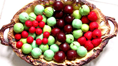 Kilosu 650 olan meyve altınla yarışıyor