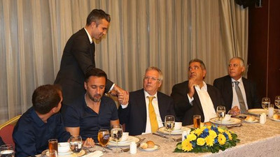 F.Bahçe'de moral yemeği!